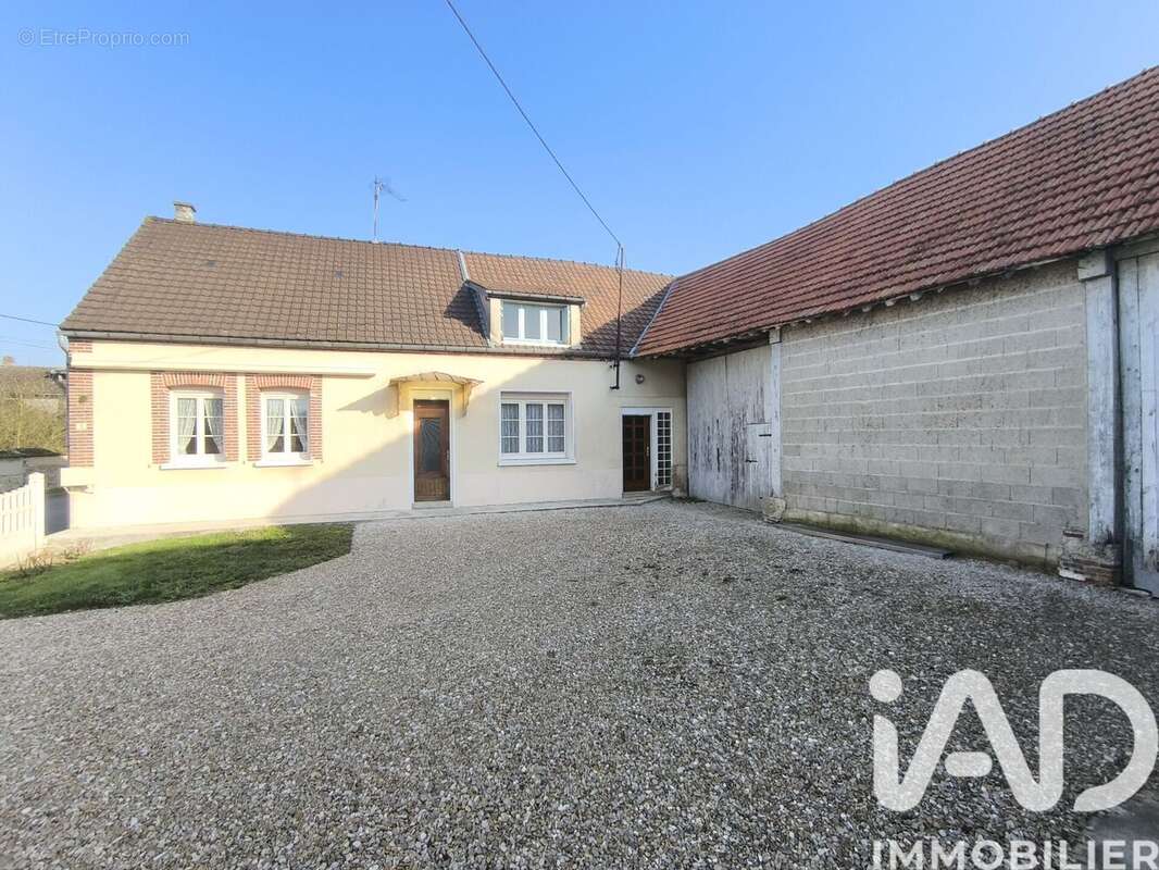 Maison 203 m² à Broussy-Le-Grand  - photo 4