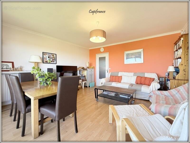 Appartement à TREMBLAY-EN-FRANCE