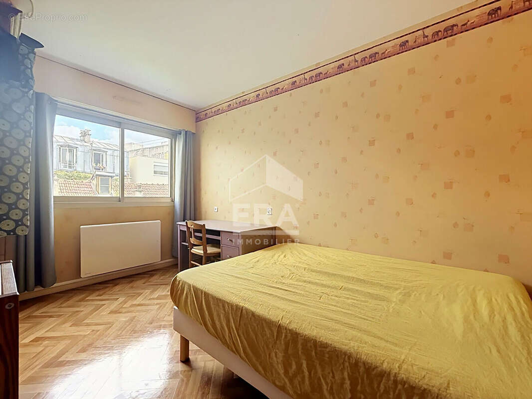 Appartement à PARIS-12E