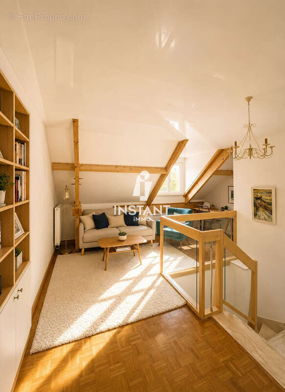 Maison 158 m² à Creteil  - photo 7