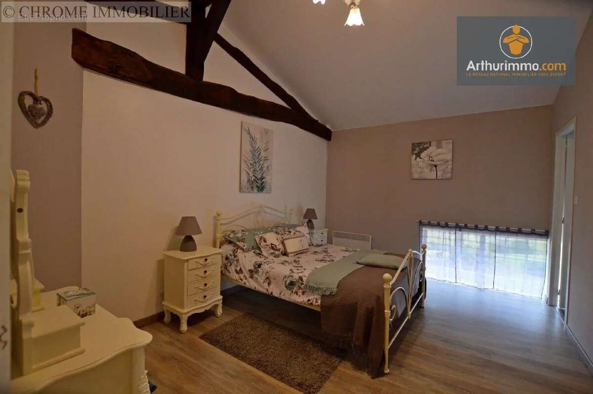 Maison à SAINTE-FOY-LA-GRANDE