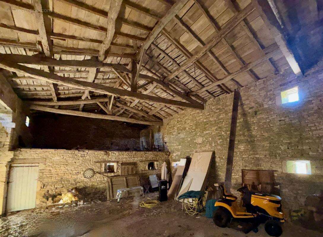 Maison à CHAUNAY