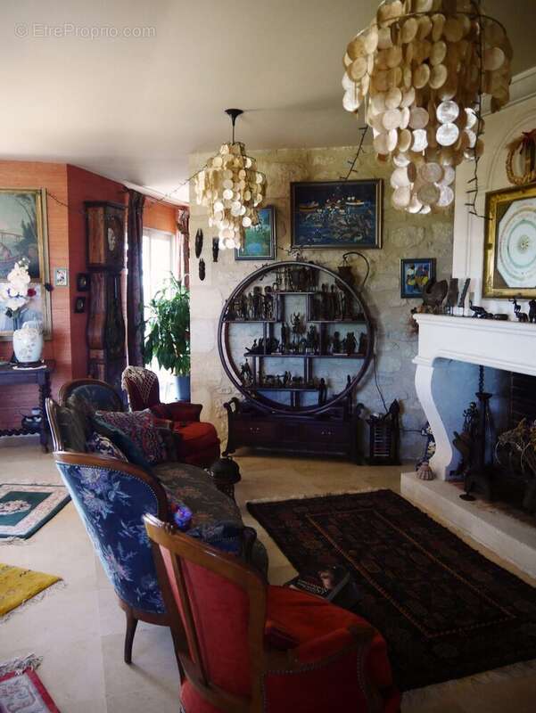 salon - Maison à MONTPEYROUX