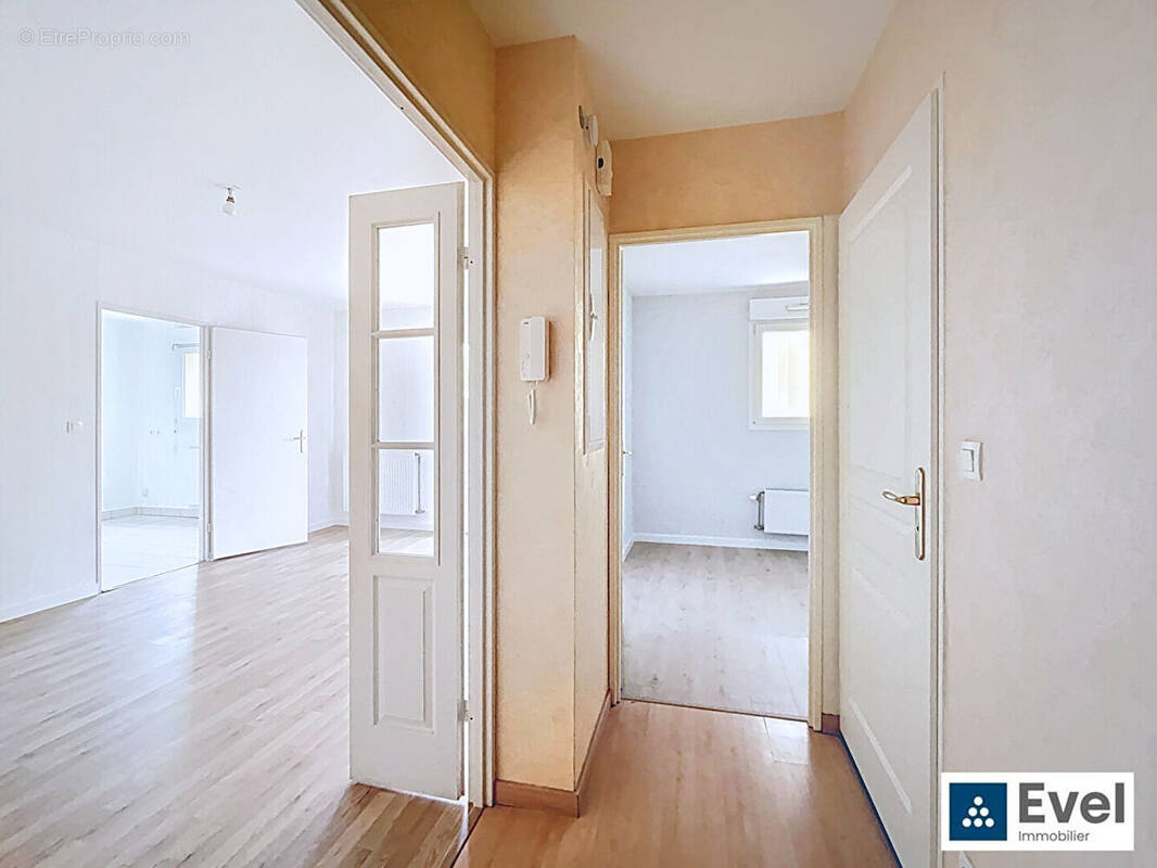 Appartement à JARVILLE-LA-MALGRANGE