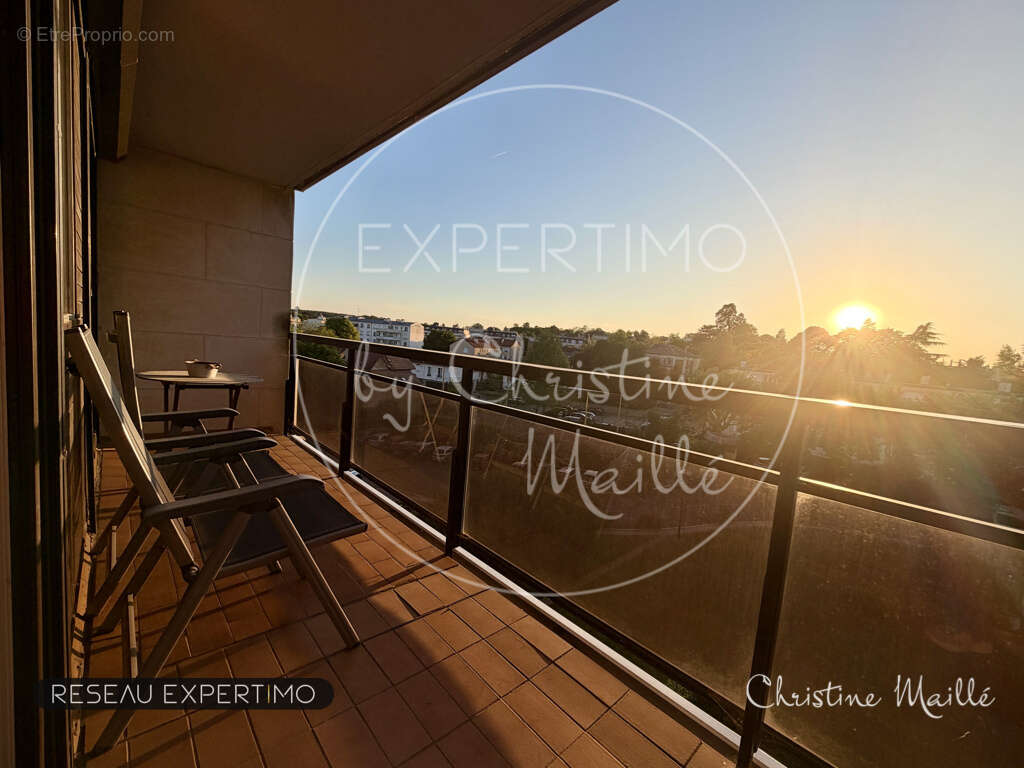 Appartement à VERSAILLES