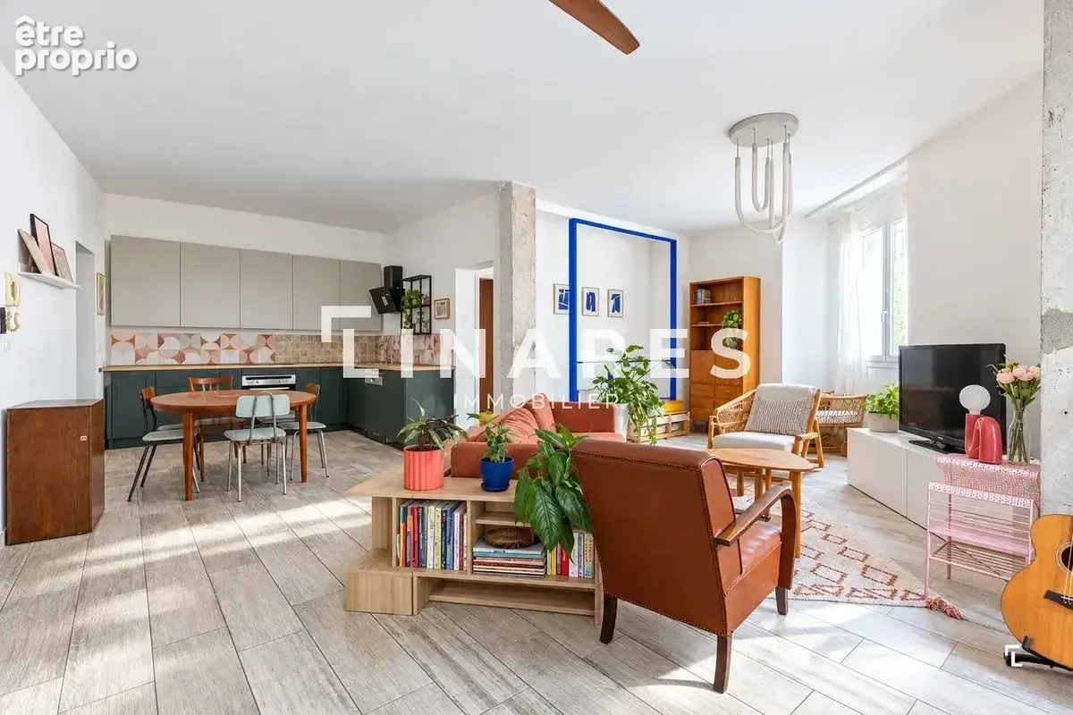 Appartement à MARSEILLE-7E