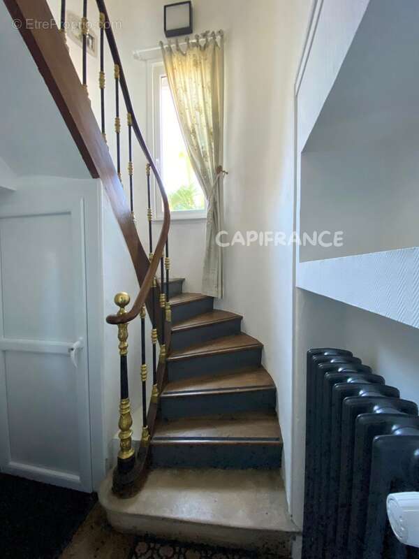 Maison ancienne de charme, jardin avec jacuzzi, hyper centre Noailles, tout à pied - photo 8