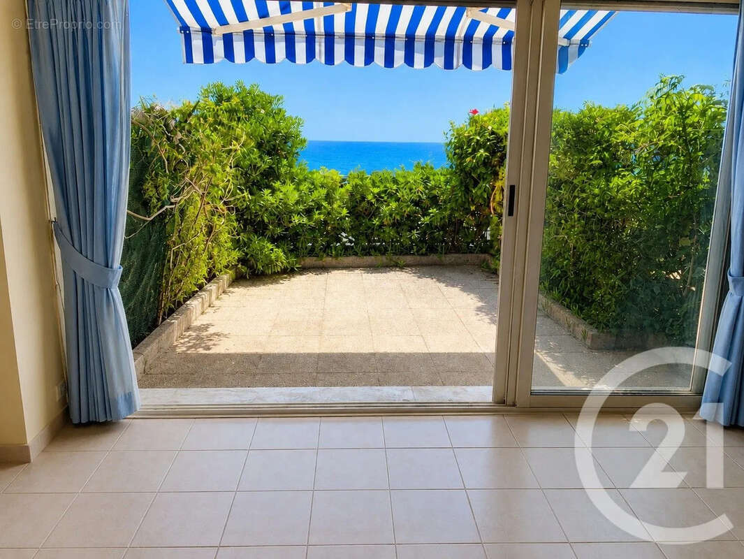 Appartement à MENTON