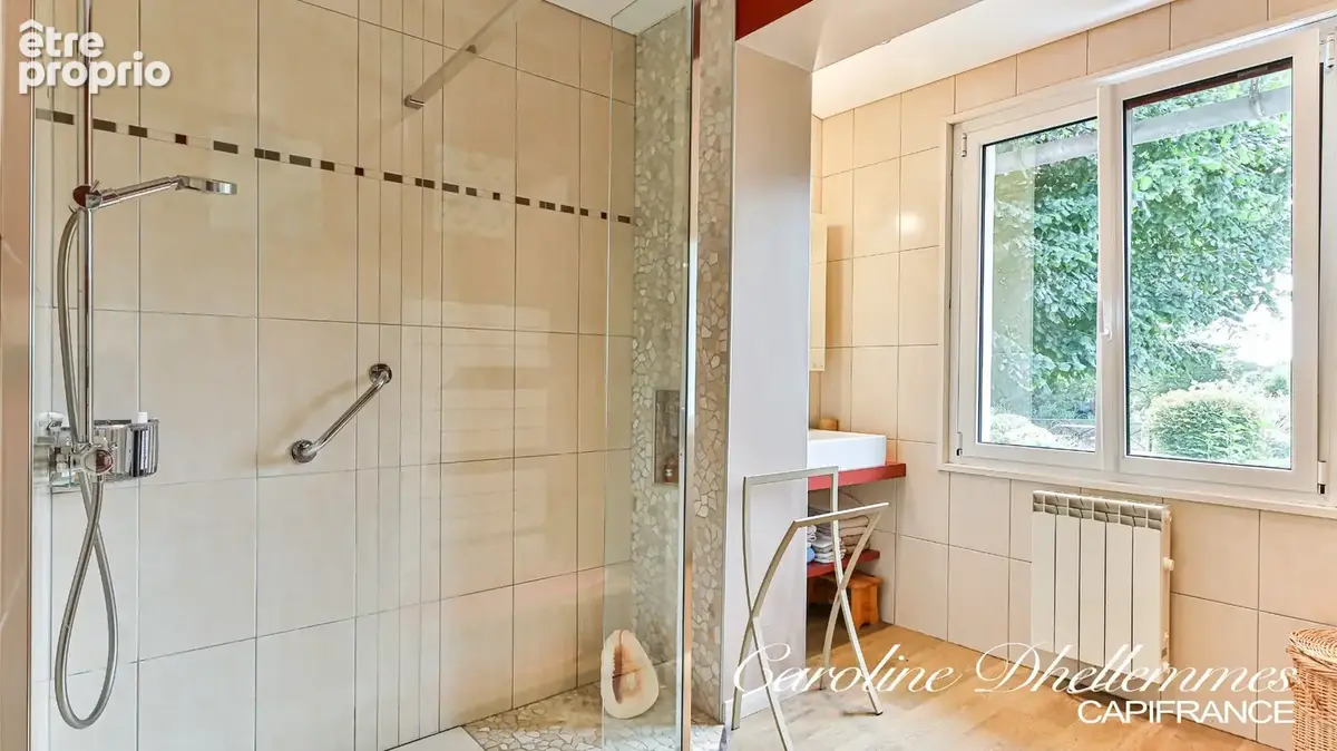 Les Sables-d’Olonne – Grande maison familiale 5 chambres sur 3 000 m² avec dépendance de 65 m² - photo 12