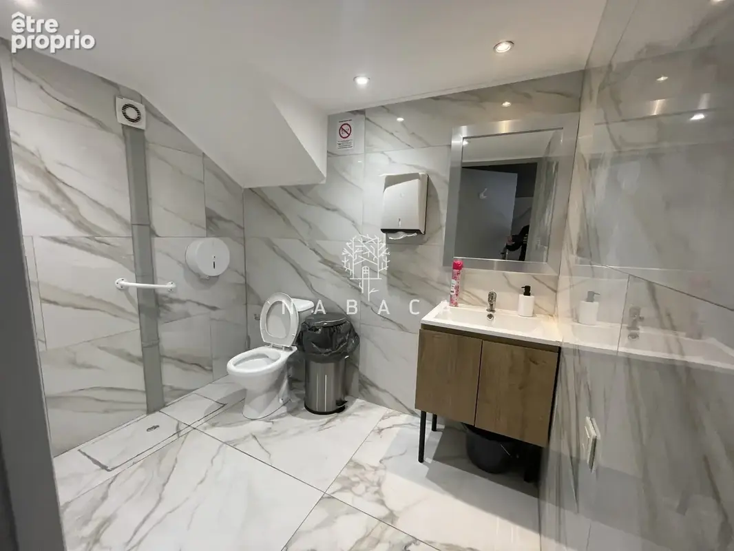 Commerce 61 m² à vendre à Grasse (06130) - photo 4