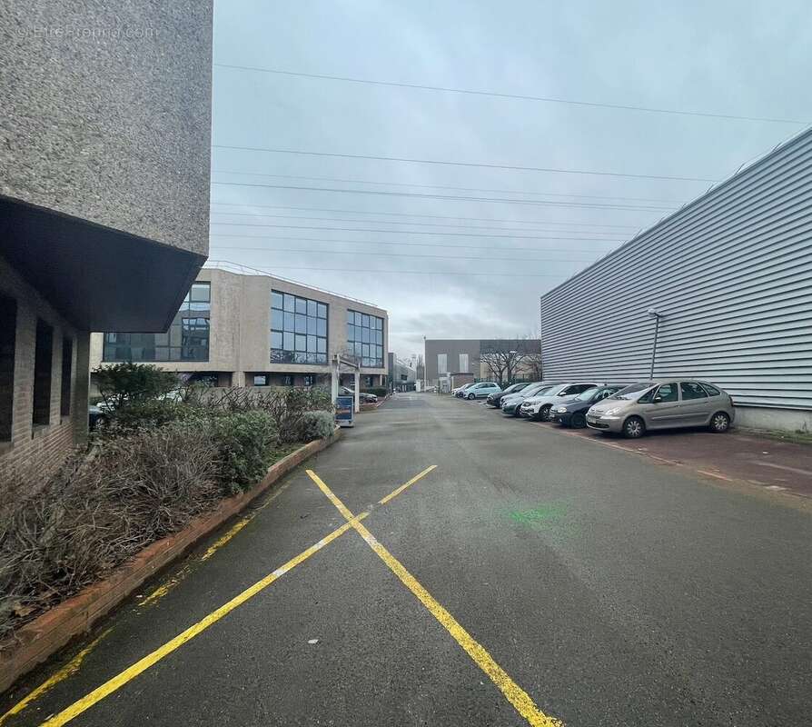 Commerce à NANTERRE