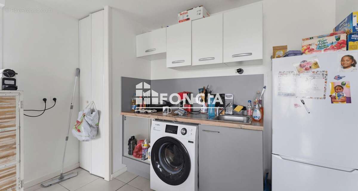 Appartement à PAREMPUYRE