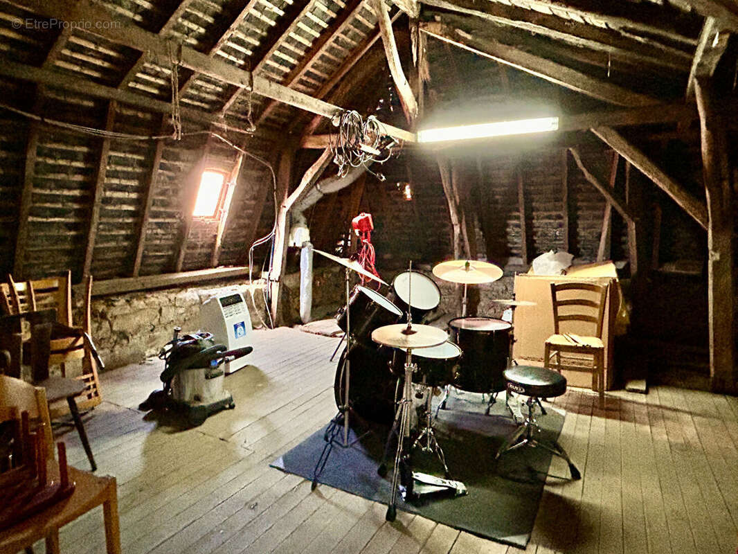 Appartement à MAUPREVOIR