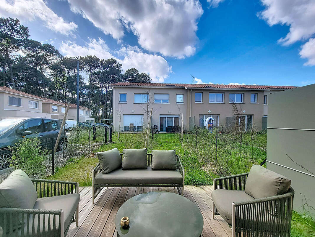 Maison à LE TAILLAN-MEDOC