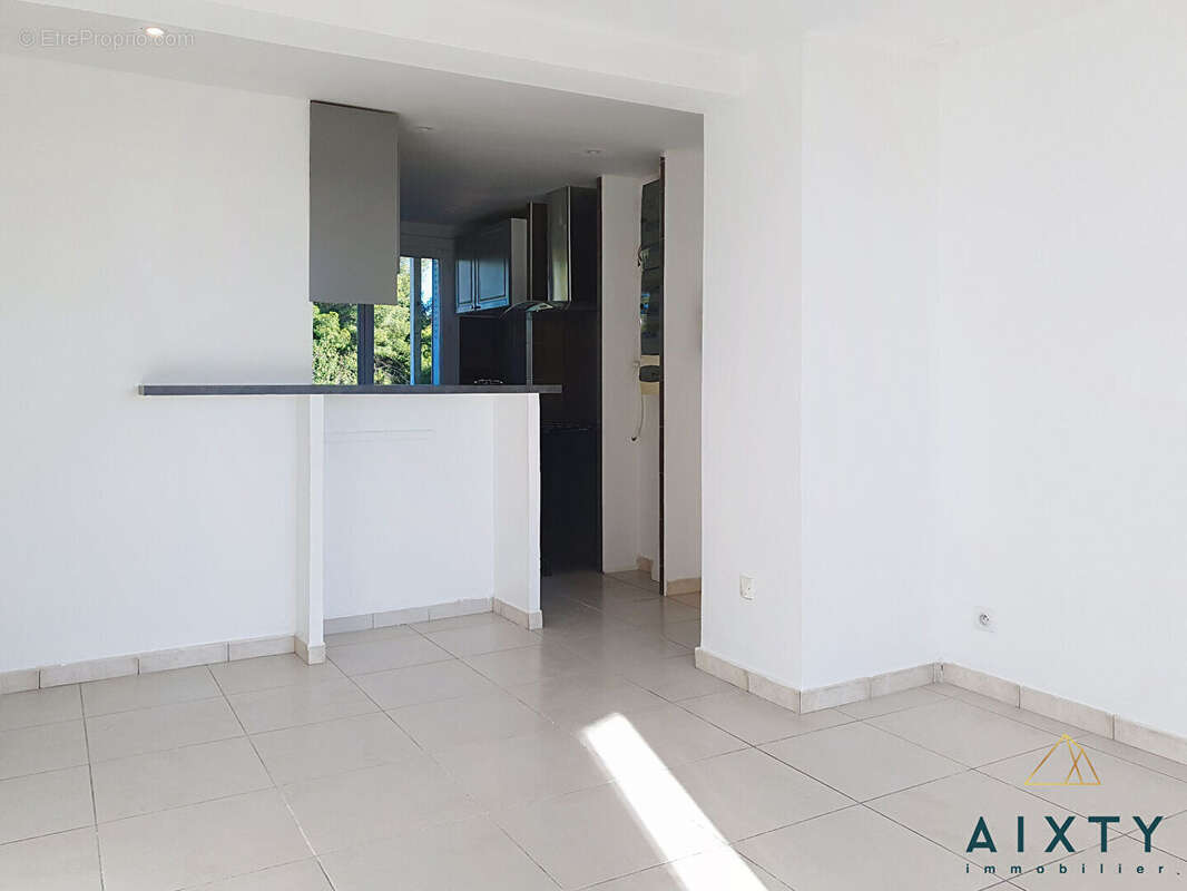 Appartement à MARSEILLE-13E