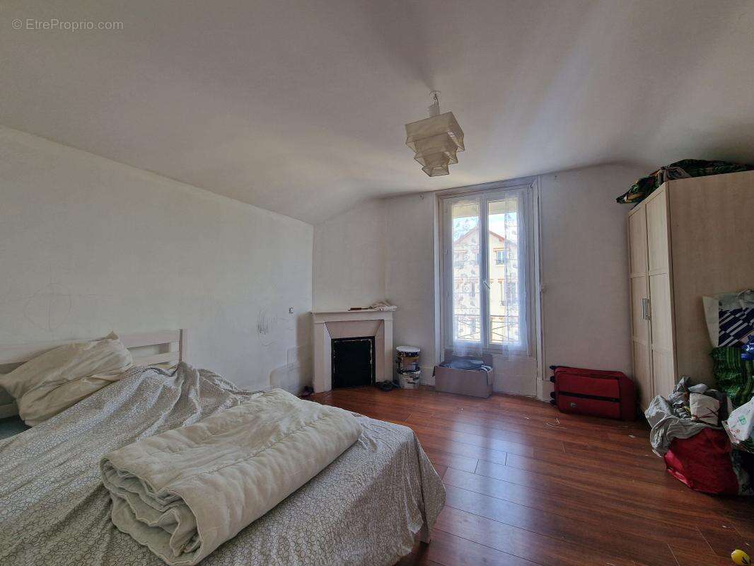 Maison d’environ 100 m², édifiée sur une parcelle de 607 m² et dotée d’un sous-sol total - photo 17