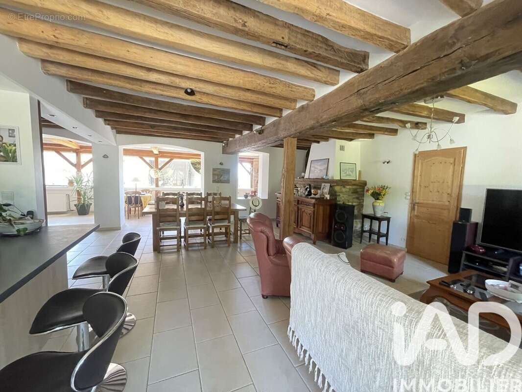 Photo 4 - Maison à SAINT-VALERIEN