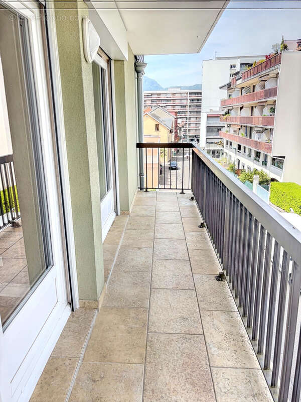 Appartement à AIX-LES-BAINS