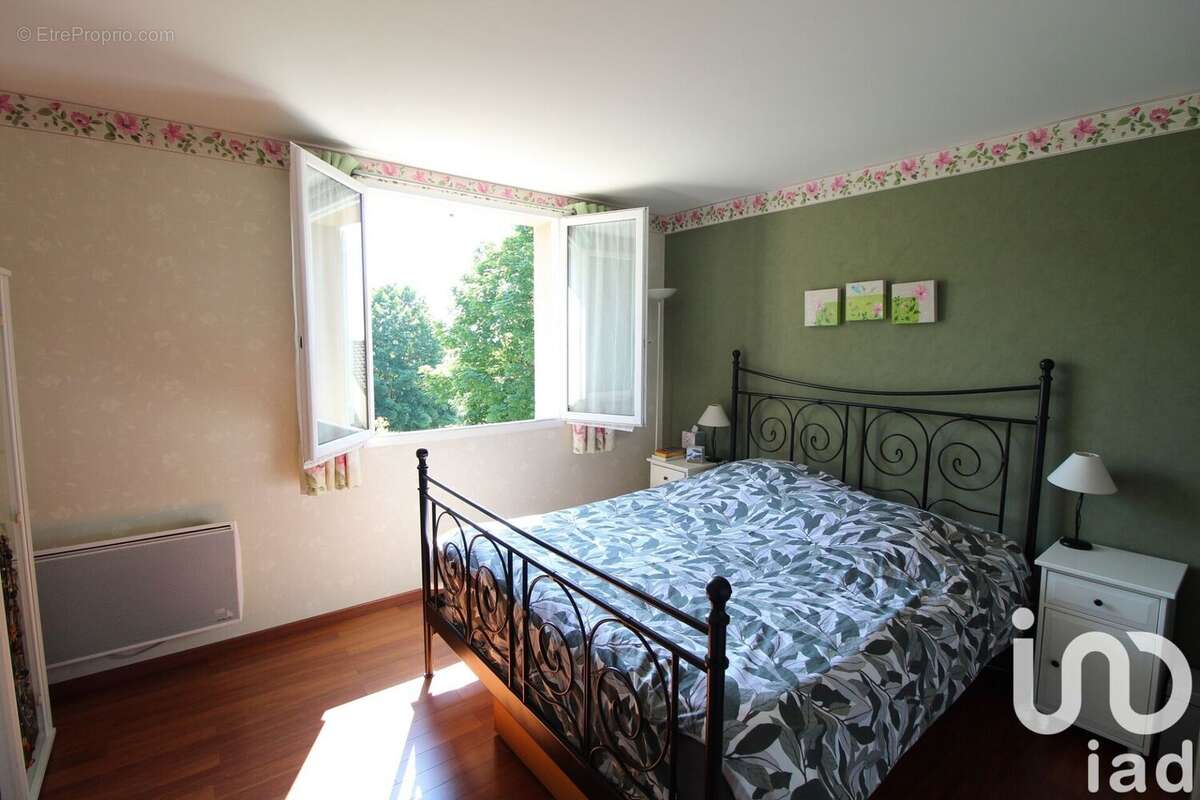 Photo 5 - Maison à CORMEILLES-EN-PARISIS