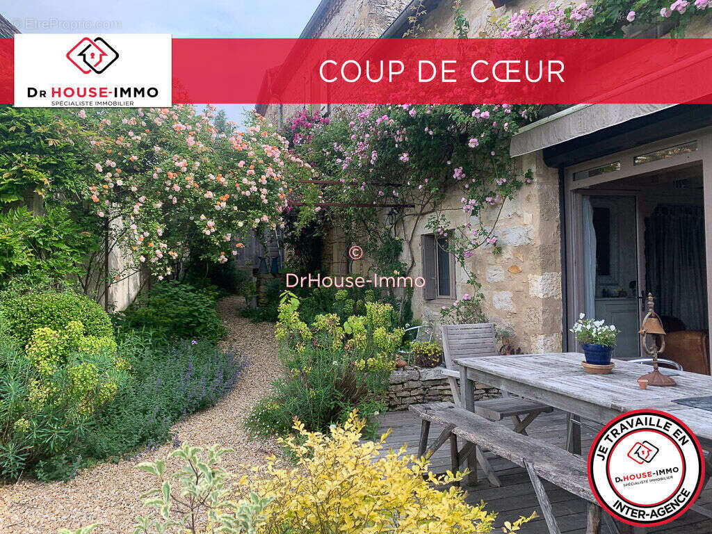 Maison 220 m² à Saint-Martial-D'albarede  - photo 12