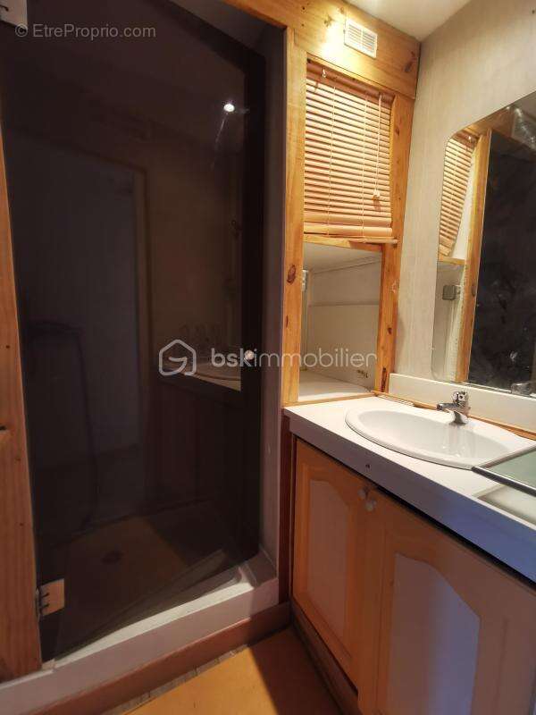 THOARD – Maison de village avec vue imprenable et fort potentiel locatif - photo 14