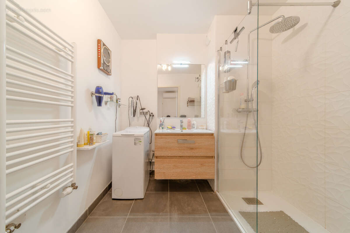 Appartement à SAINT-PRIEST