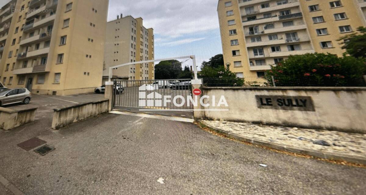 Appartement à BOURG-LES-VALENCE