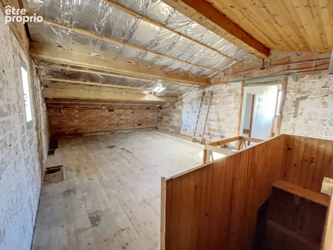Maison avec fort potentiel à pied des commodités - photo 10