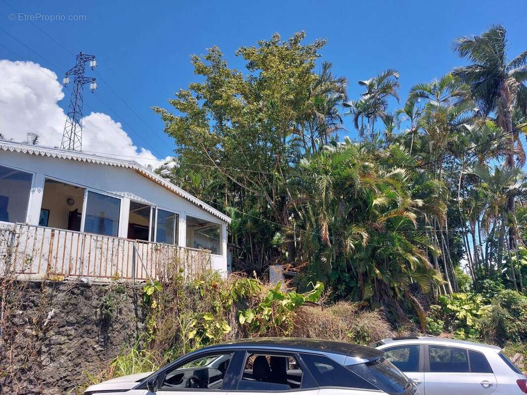 Terrain à SAINTE-MARIE