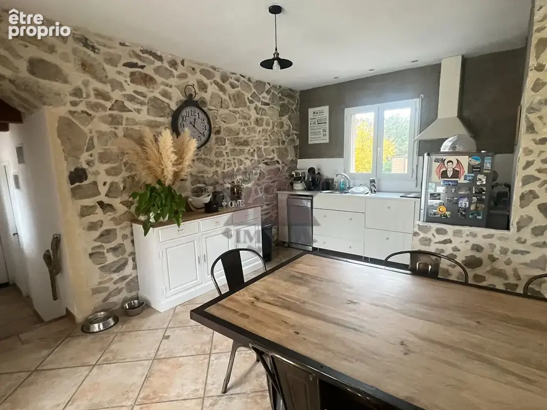 Maison avec gite dans un cadre exeptionnel - photo 7