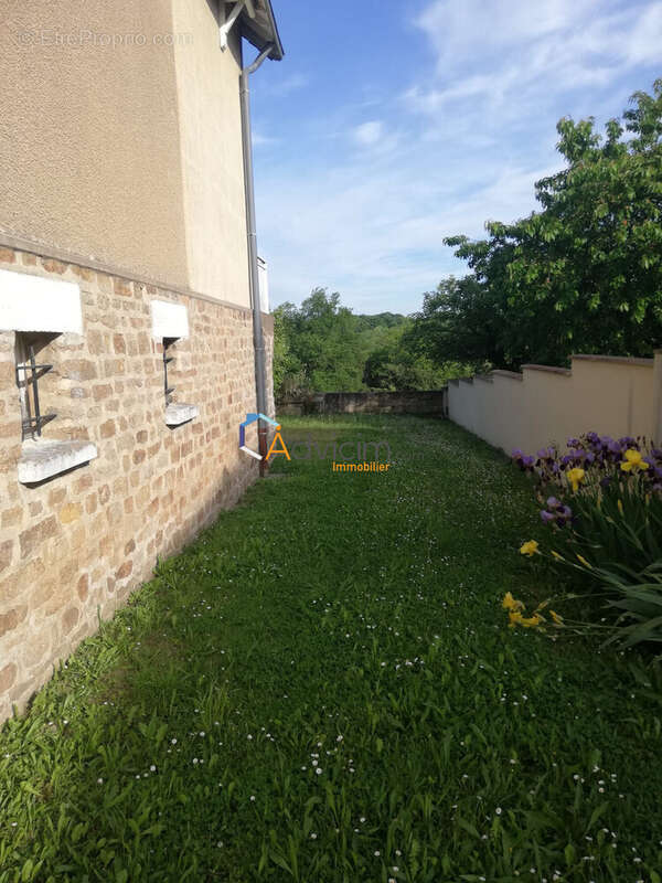 Maison à SAINT-BENOIT-DU-SAULT