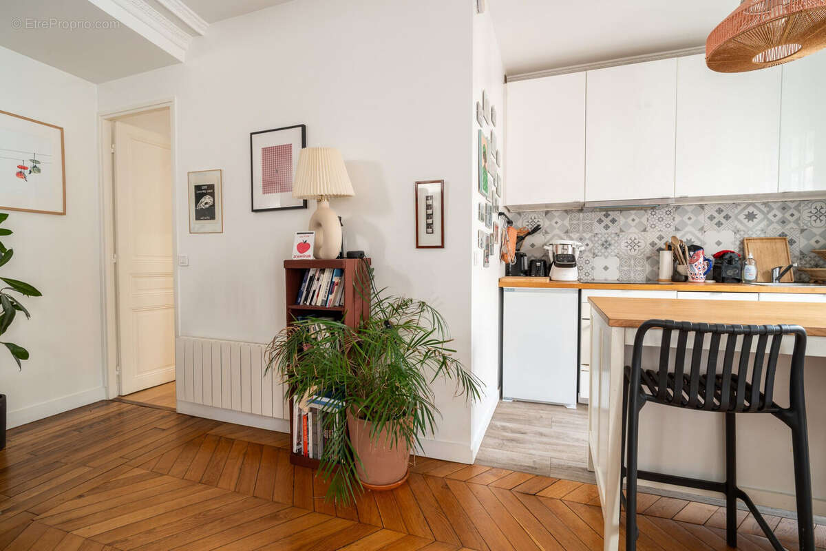 Appartement à PARIS-18E