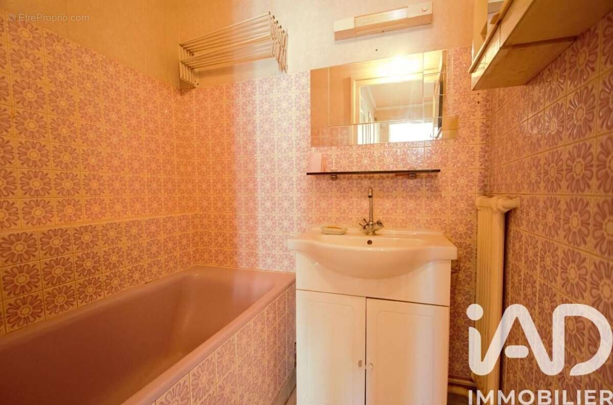 Photo 8 - Appartement à ASNIERES-SUR-SEINE