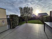 Maison à COLLEVILLE-MONTGOMERY