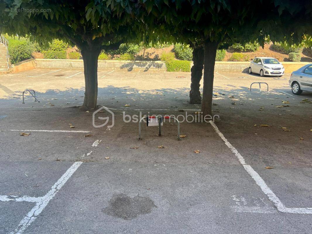 Parking à AGDE