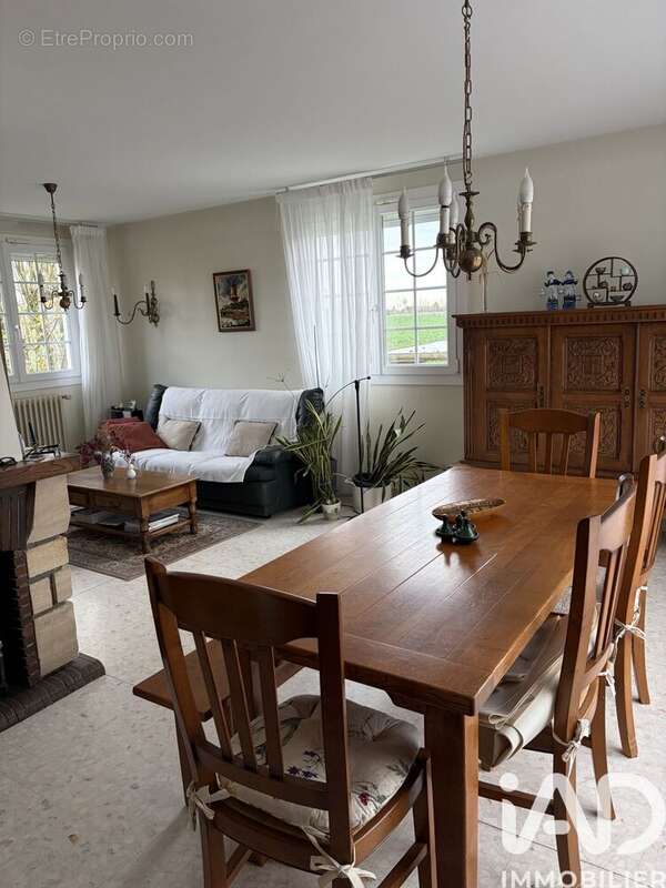 Photo 3 - Maison à VARREDDES