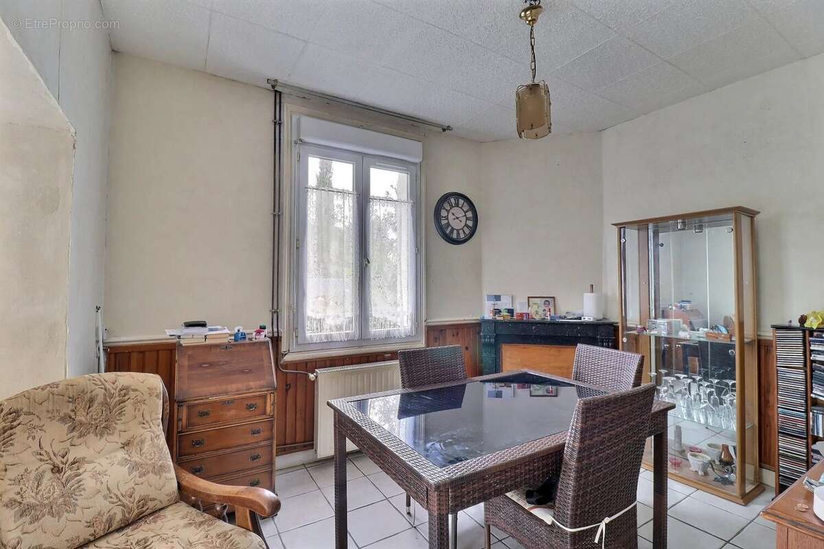 Maison à MONTATAIRE