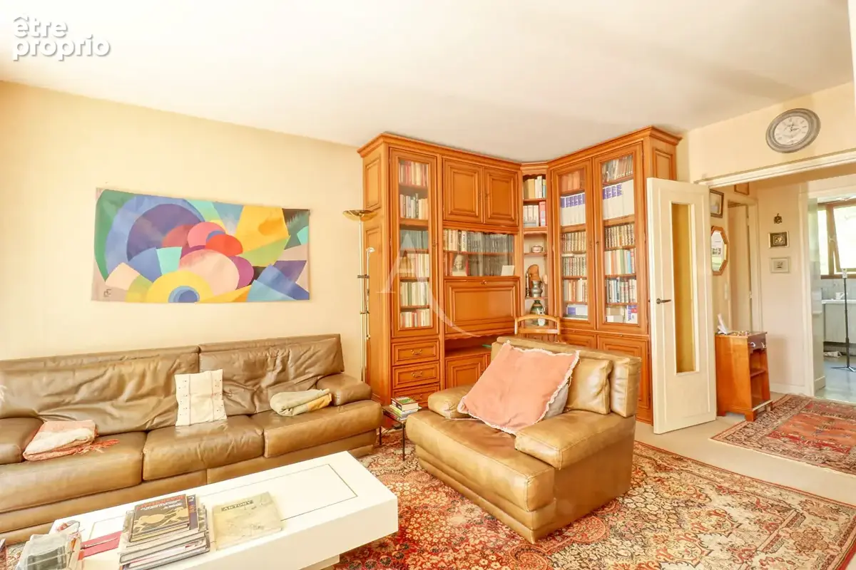 Appartement traversant 4 pièces 76 m² - Calme absolu au coeur d'une résidence familiale arborée - photo 7