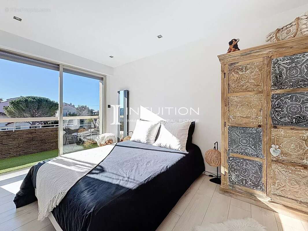 Appartement à LE CANNET