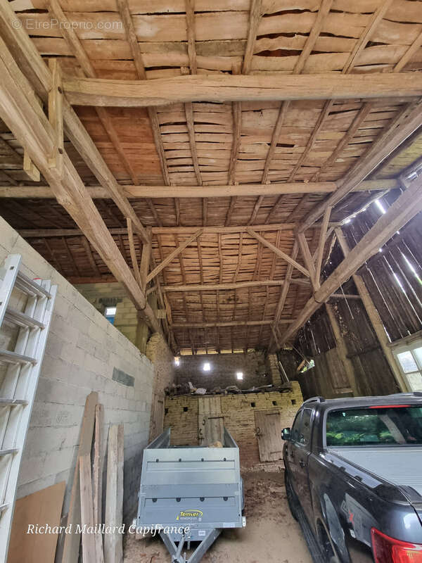 Maison de caractère de 1889, entièrement rénovée, sur un terrain arboré de 2 450 m² - Finhan (82) - photo 26