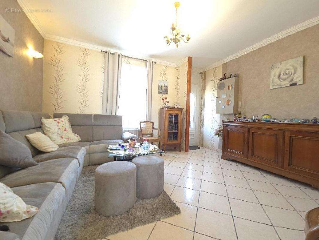 Maison à NOGENT-SUR-OISE