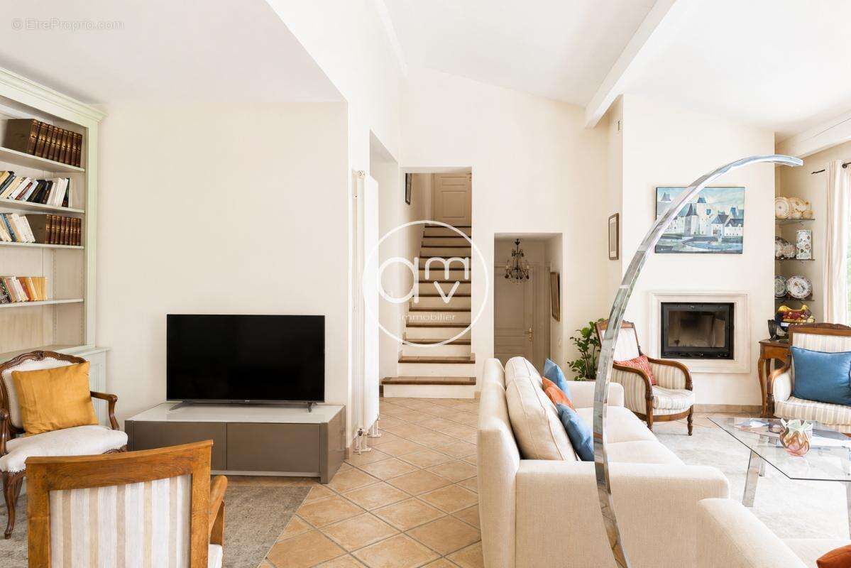 Hyères   les hauteurs - villa 130m2 - vue mer - piscine - do - photo 10