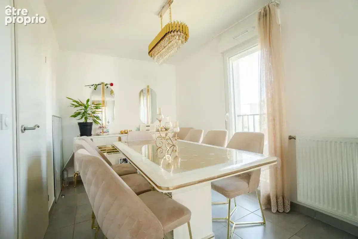 75 m² en dernier étage à la Soie ! - photo 4
