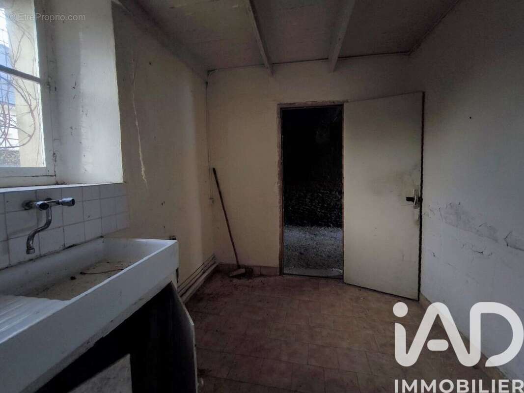 Maison 58 m² à Soulles  - photo 9