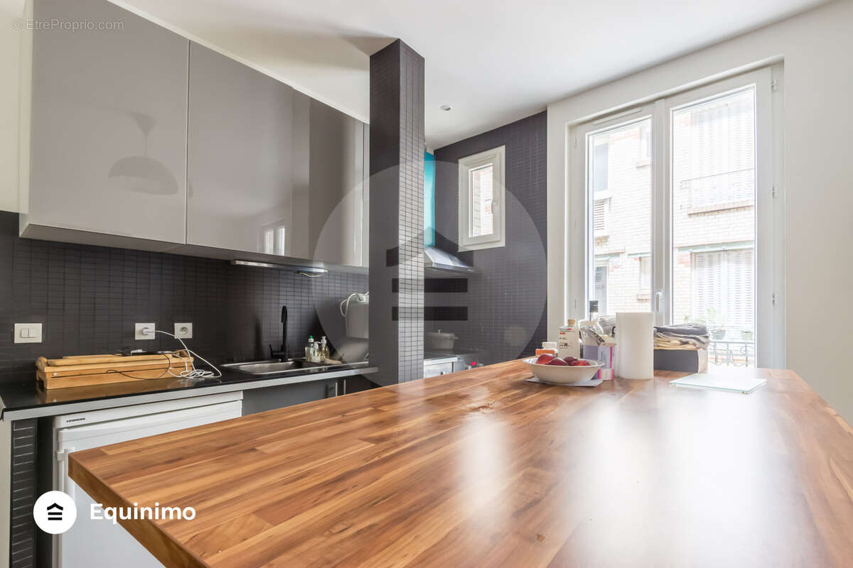 Appartement à PARIS-15E