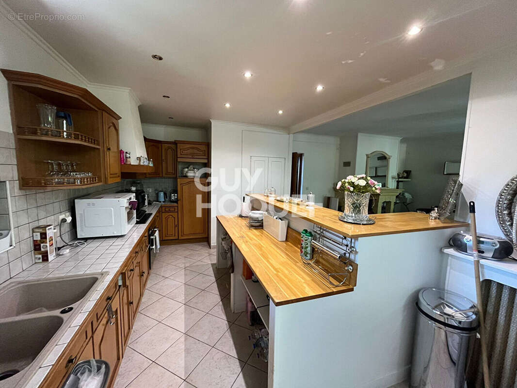 Maison Gagny 5 pièces 130 m2 - 209m² au sol - photo 8