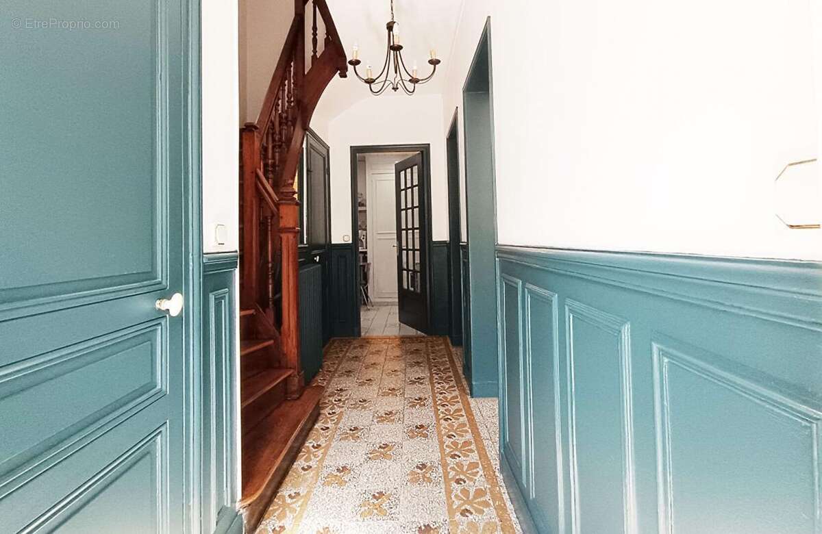 Maison à NEUILLY-PLAISANCE