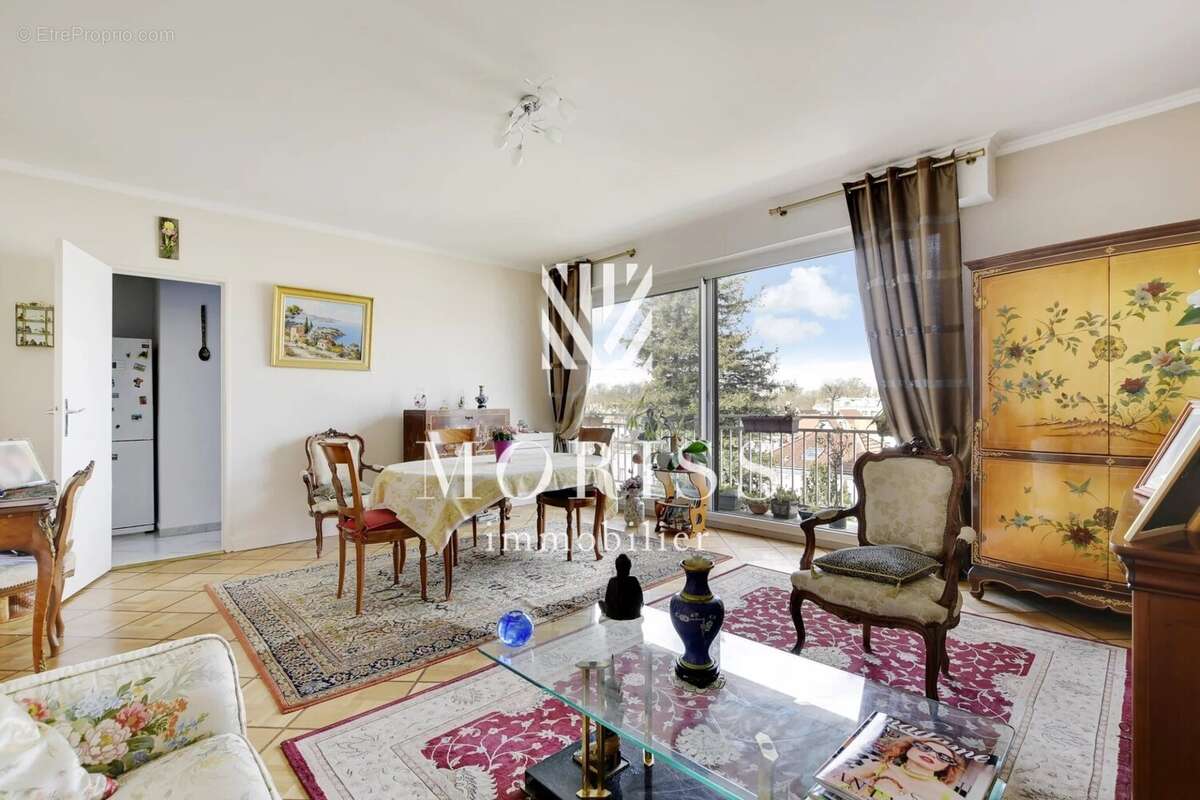 Appartement à NOGENT-SUR-MARNE
