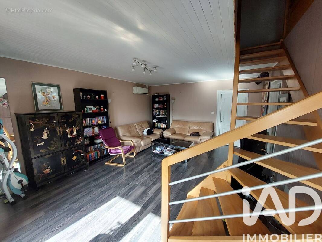 Photo 1 - Appartement à MONTCEAU-LES-MINES