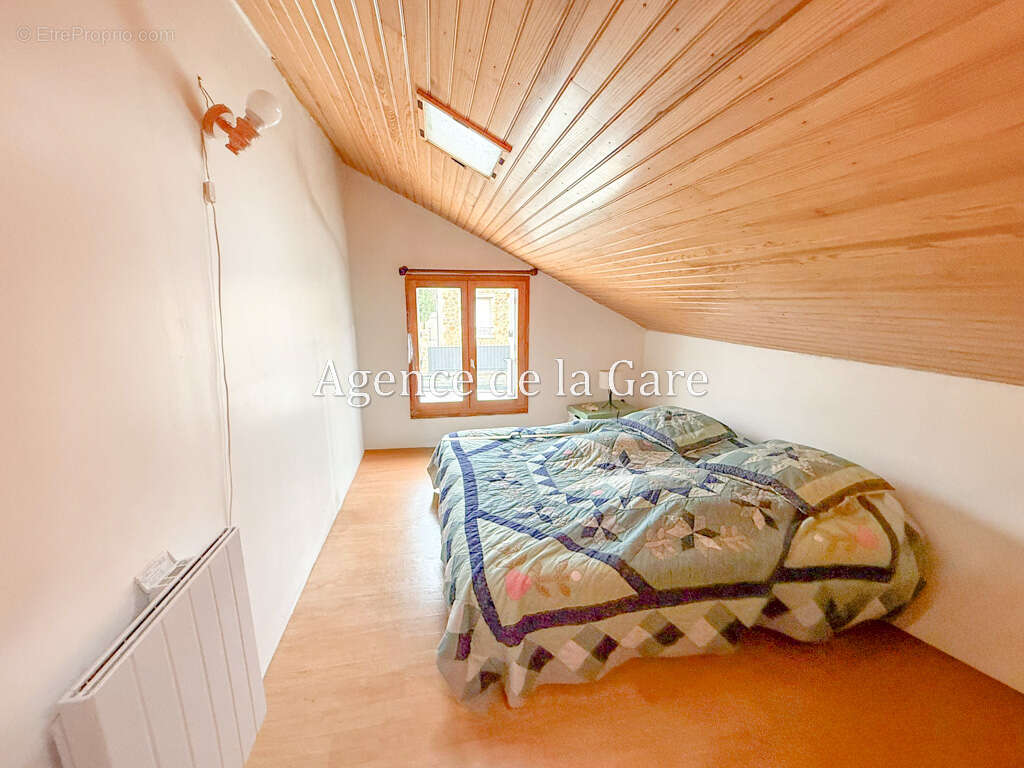 Maison à SARTROUVILLE